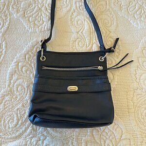 FAUX leather classic black crossbody bag with lots of pockets